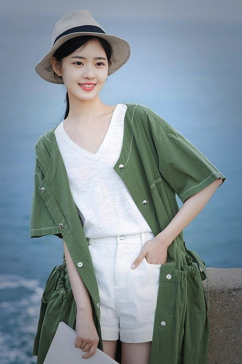 哈斯以弱克强,一场精密算计如何击溃索伯与奔驰明星的狂飙