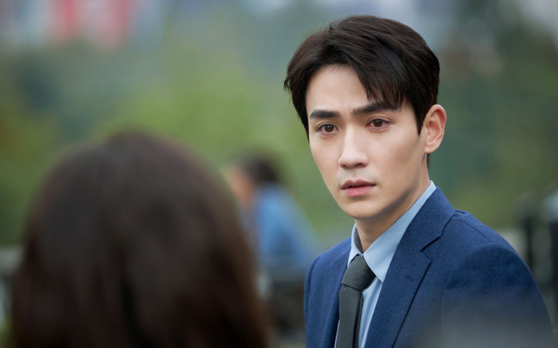 绝境逆袭,引擎过热硝烟中,周冠宇的一剑封喉—索伯如何导演F1经典以弱胜强