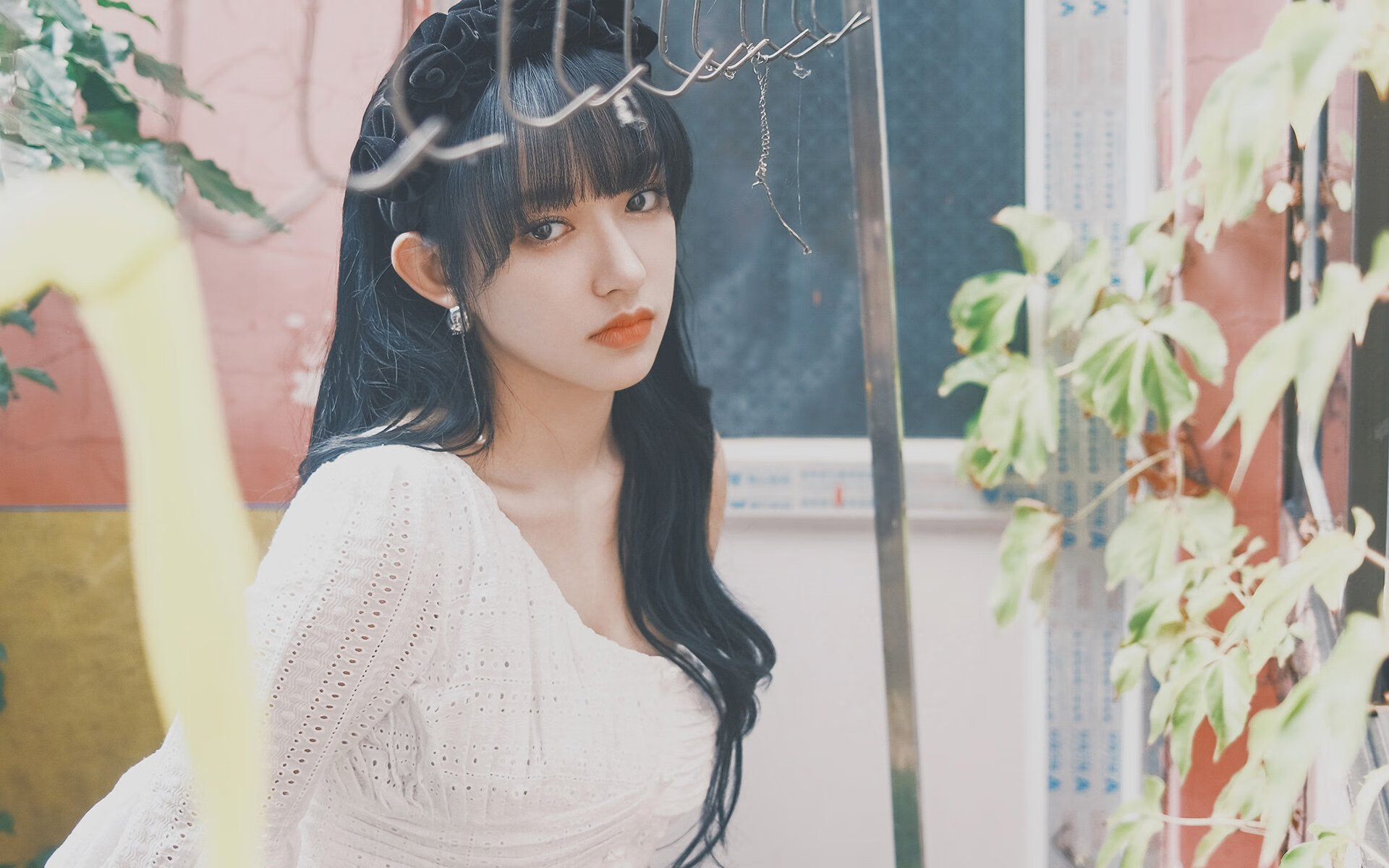 绿茵之外，当玻利维亚与安哥拉在国家德比的喧嚣中写下自己的终章