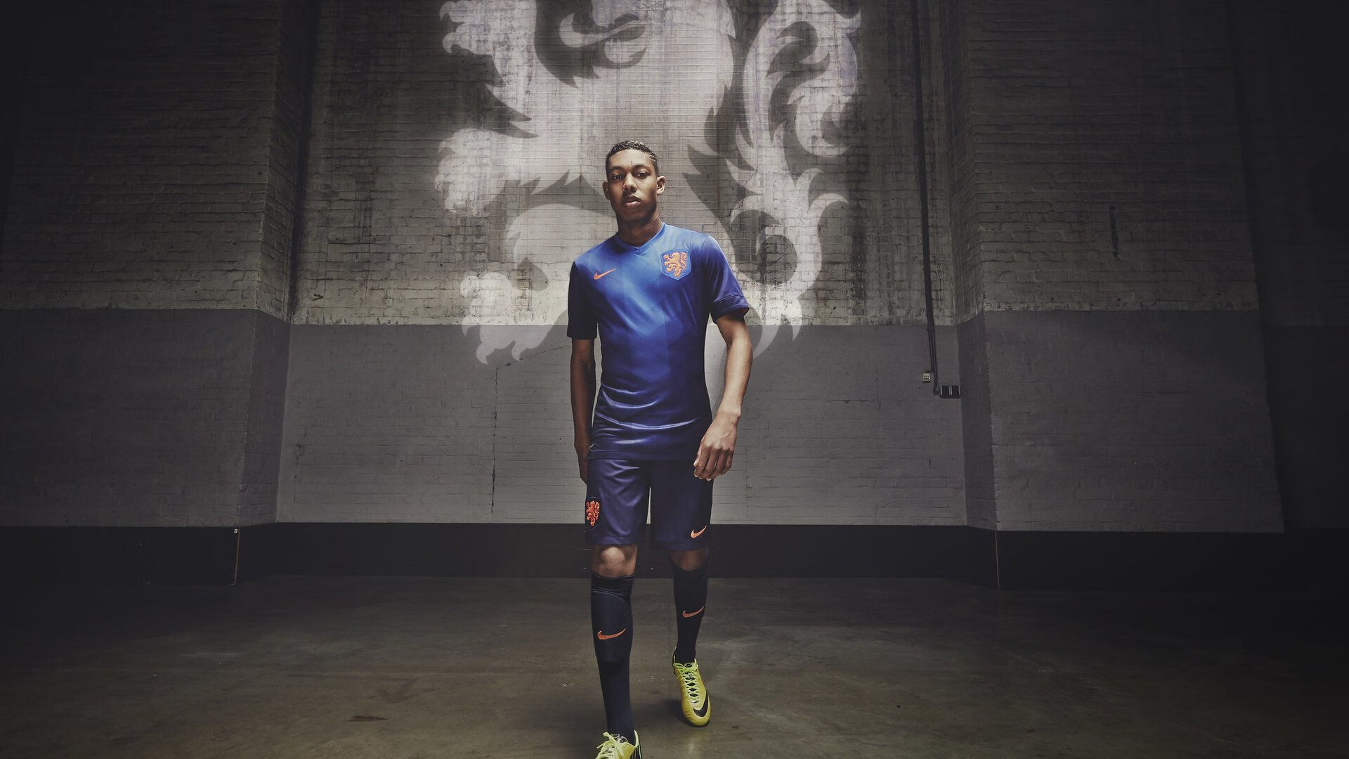 蓝衣雄鹰，当坎特戴上尼日利亚羽翼，于争冠战击沉德国战车