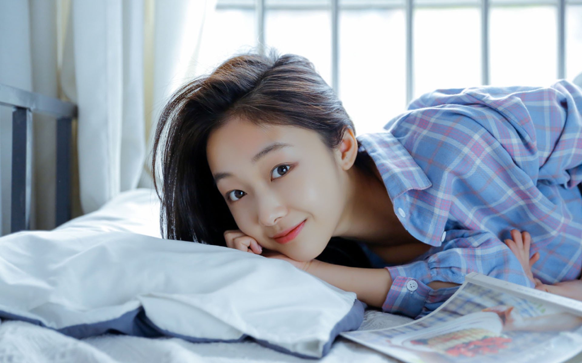 篮坛双星闪耀，北京横扫新疆，恩比德数据爆炸惊艳赛场