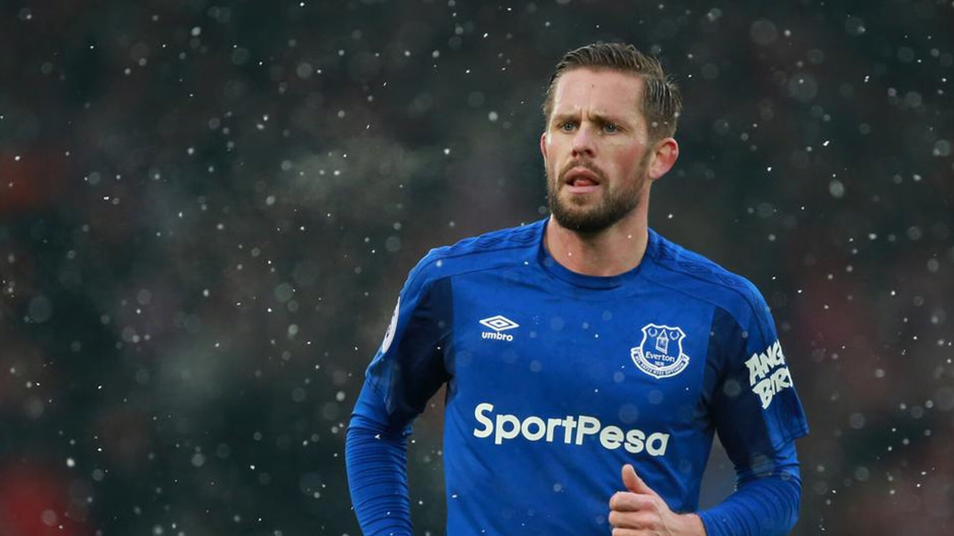 布伦森45分+末节15分把哈登轰成背景板 山西队爆冷掀翻篮网