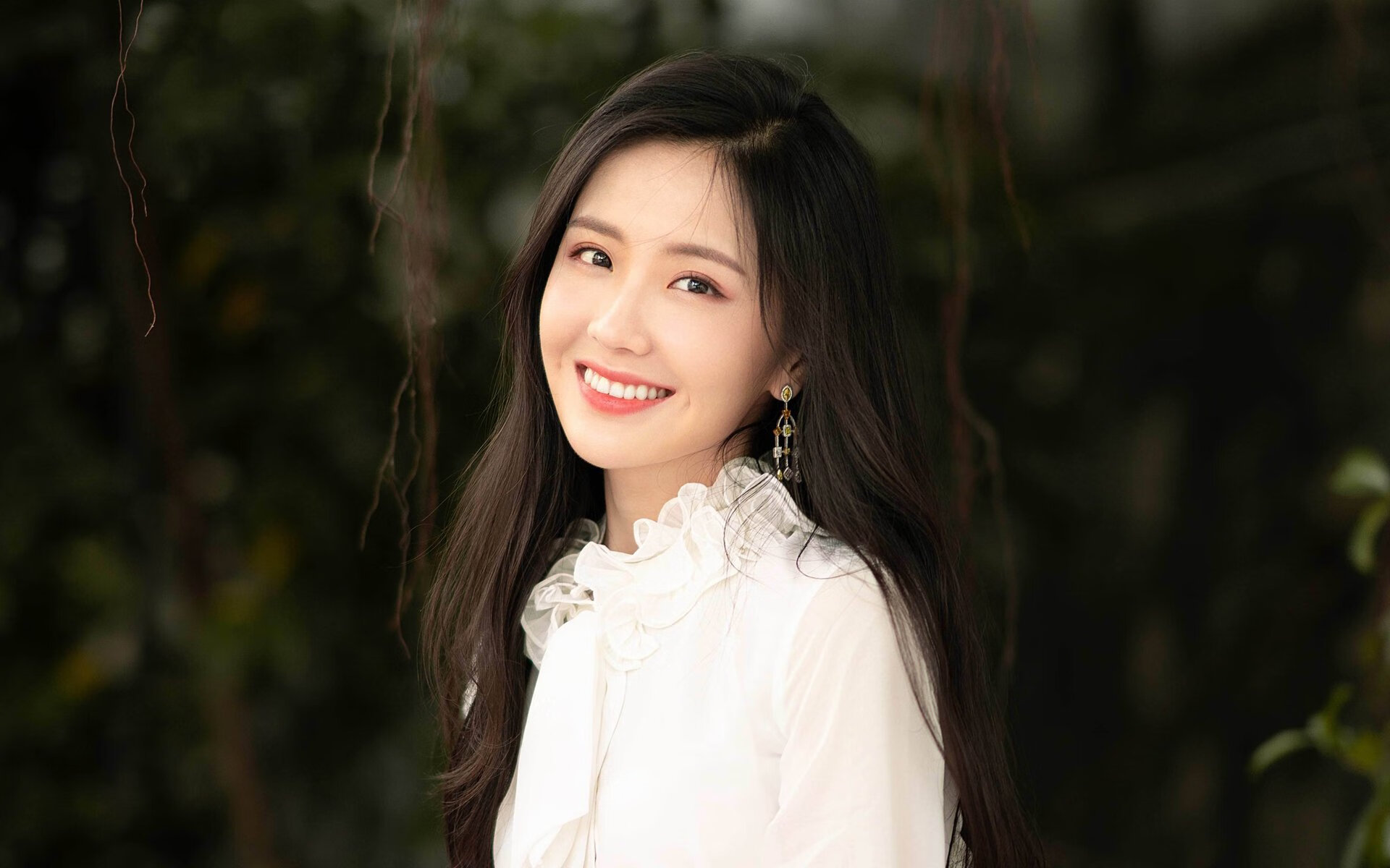 沙漠绿洲与非洲雄鹰的博弈,2026世界杯淘汰赛,萨内一己之力改写卡塔尔命运