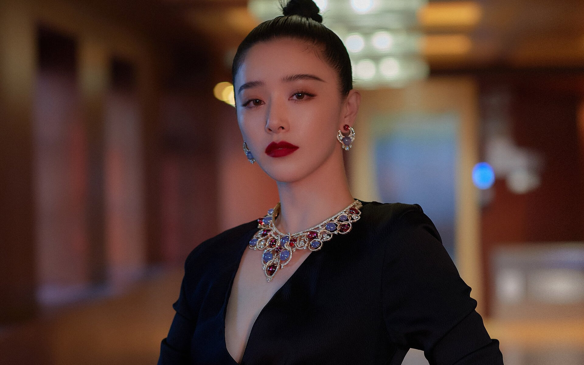 逆流成河,2026世界杯F组关键战,泰国压制德国,B费引领逆袭,快速反击撕裂豪门防线